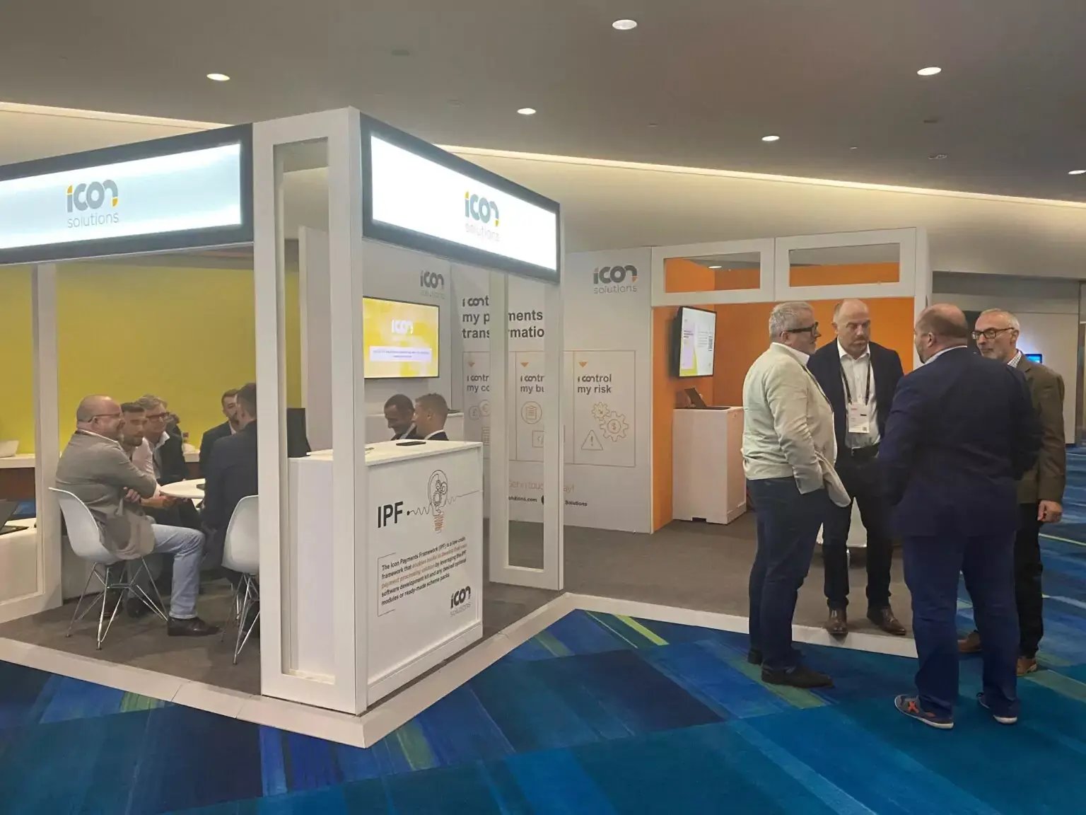 stand-pic1-1536x1152